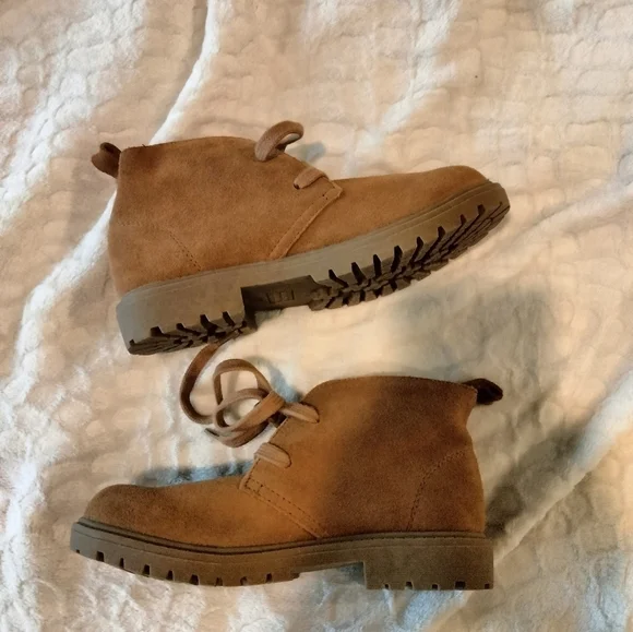 GAP Kids Suede High Top Boots - Picture 5 of 6